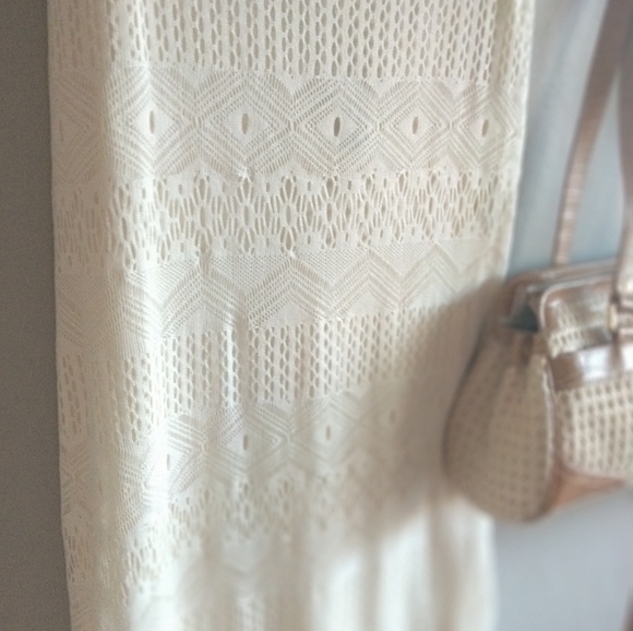 Summer Bundle - Forever 21 Dress & Spring Purse (unknown brand) - Picture 3 of 4